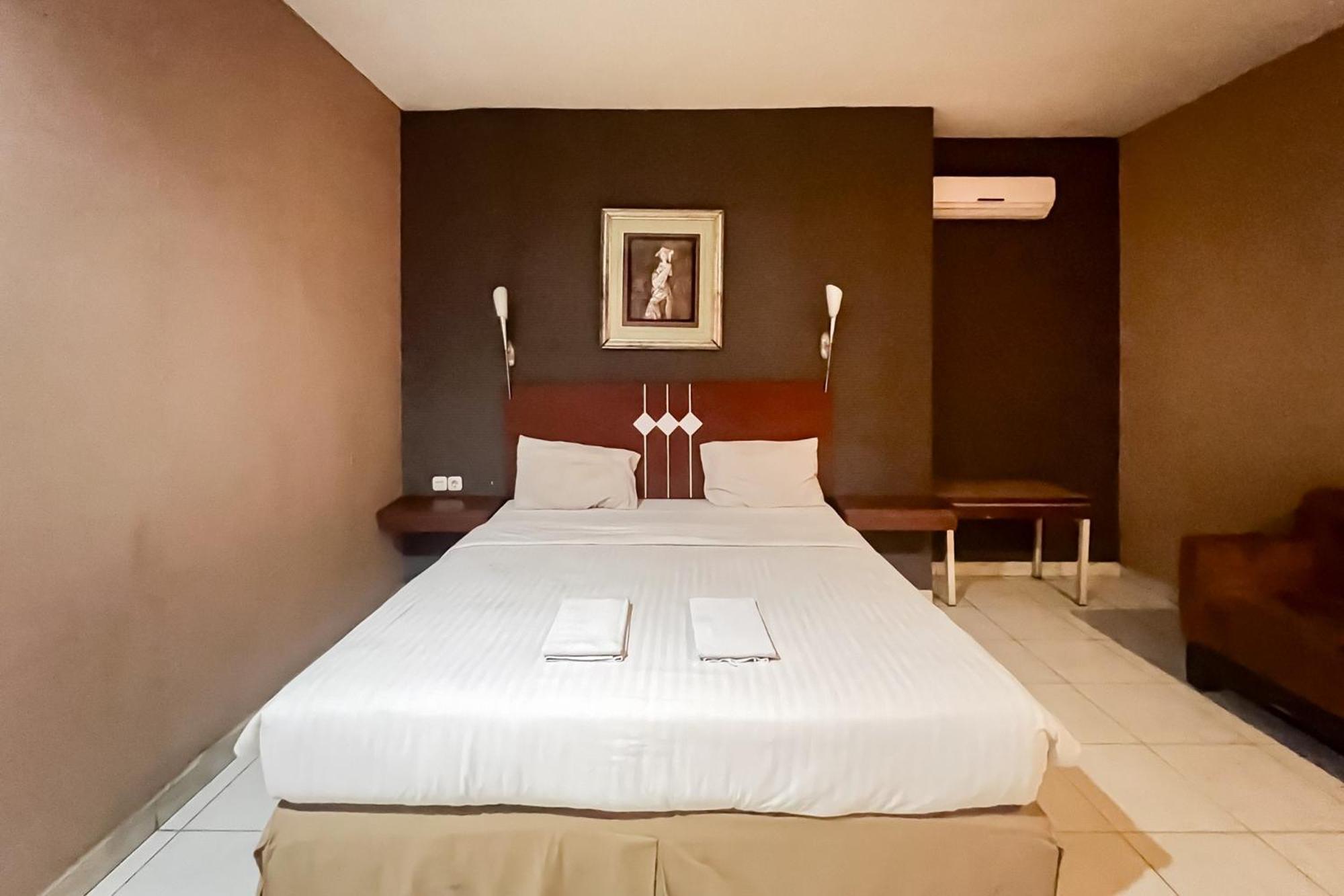 Urbanview Trisula Hotel Makassar Luaran gambar