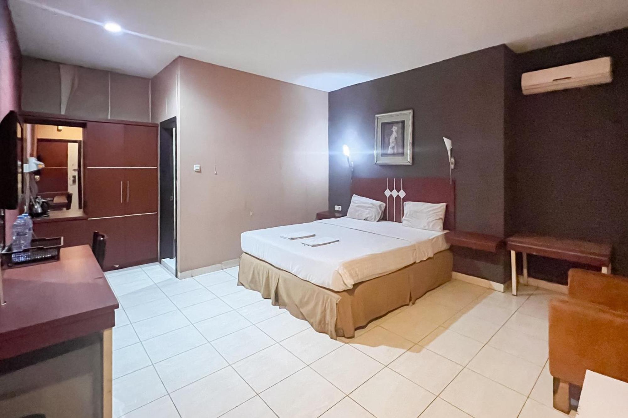 Urbanview Trisula Hotel Makassar Luaran gambar
